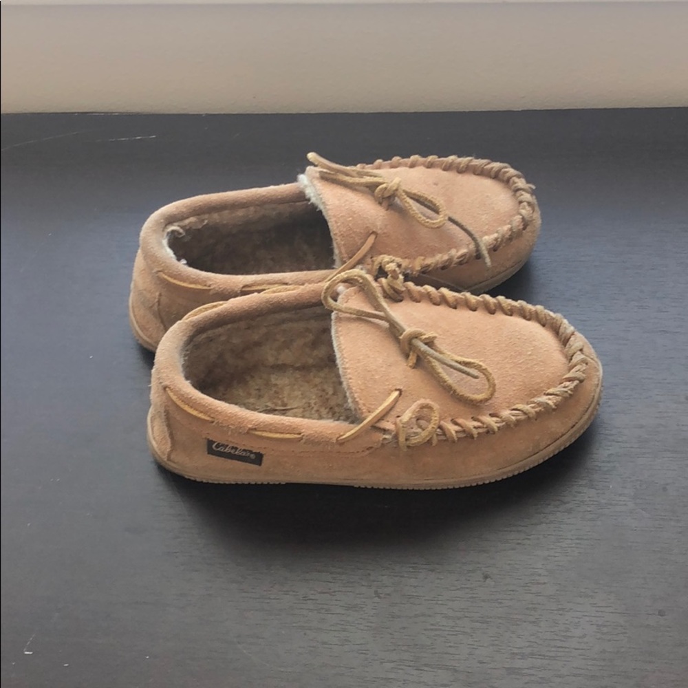 Cabelas kid moccasins